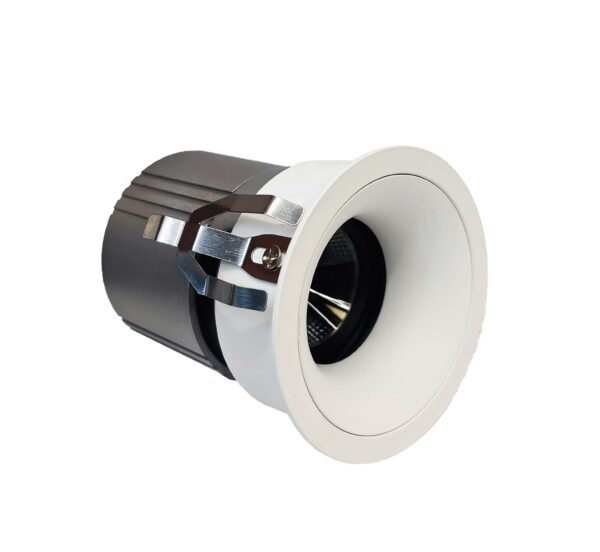 HX8061 - Image 3